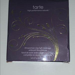 Tarte Amazonian clay powder foundation NIB